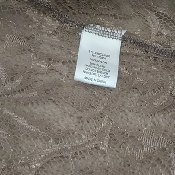 Hit List Los Angeles Lace Fringe Kimono Cardigan - Picture 6 of 6